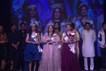 मेघना चॅरिटेबल ट्रस्ट प्रस्तुत कर्वी ग्लॅमर इव्हेंट असोसिएशन