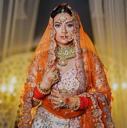 Actress Sonia Sharma Shines As Adhura Khuaab Movie Gets International Recognition!