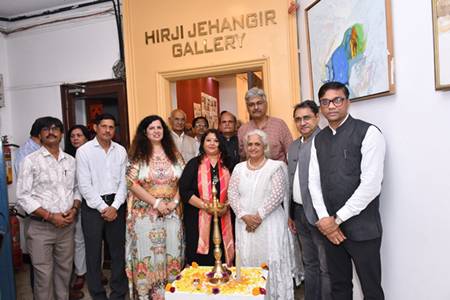 “A Floral Reverie” Solo Show Of Paintings By Eminent Artist Neena Bidikar At Jehangir Art Gallery